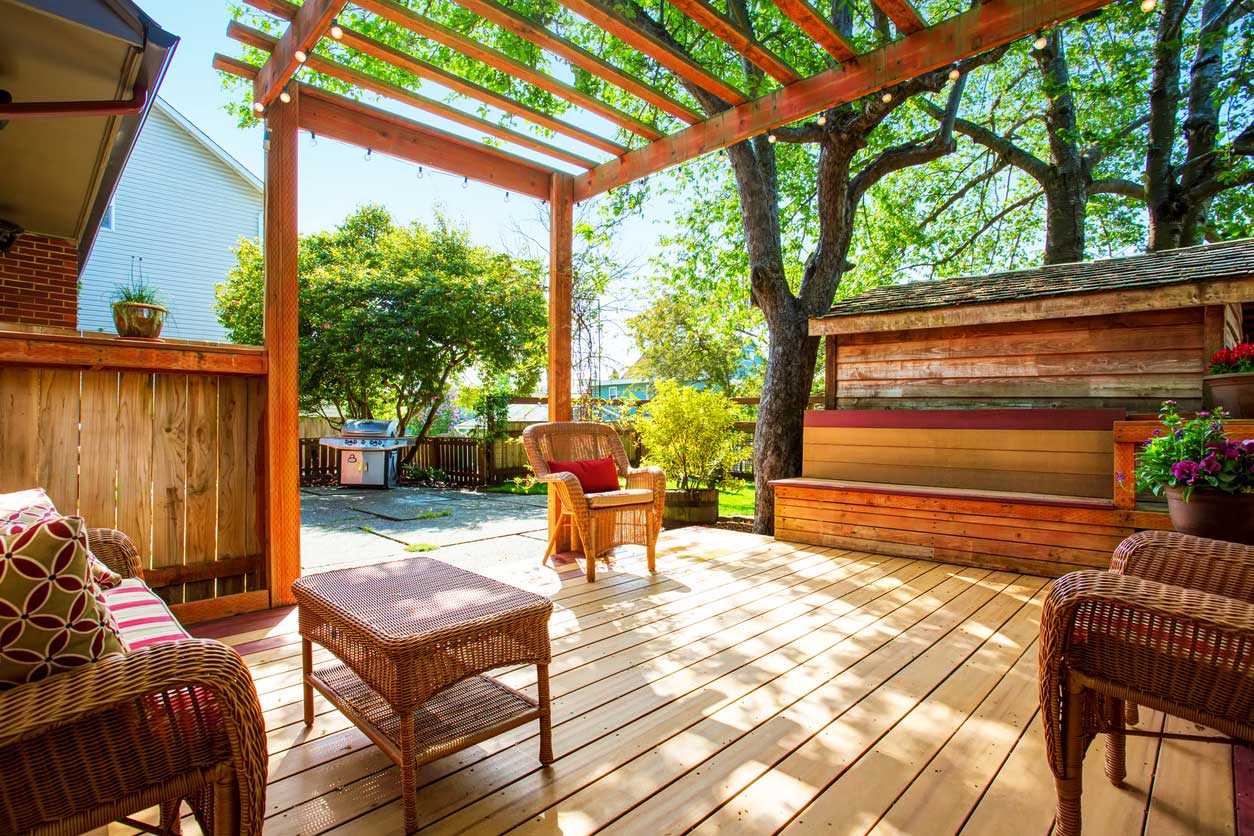 covered decks & pergolas